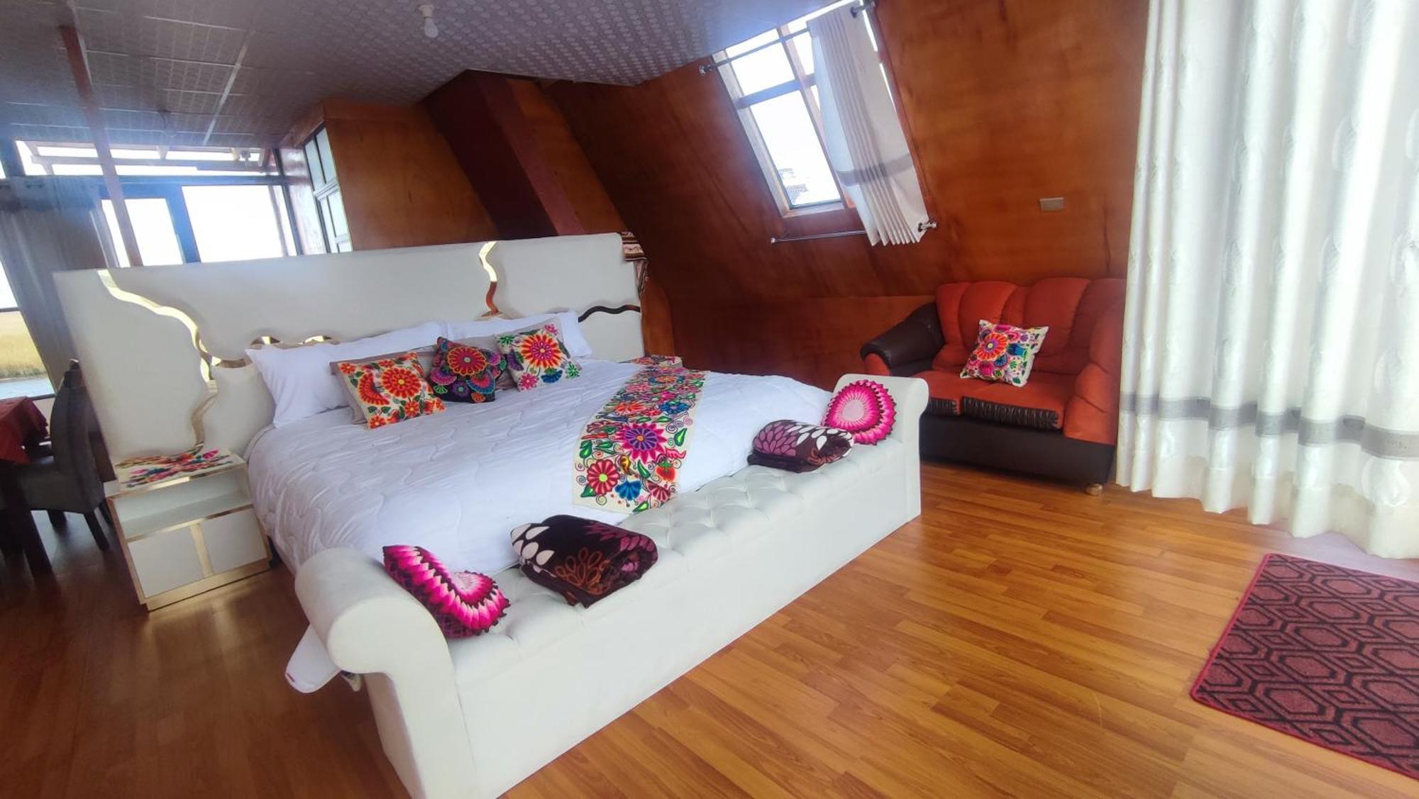 Titicaca Jaltawi Lodge プーノ エクステリア 写真