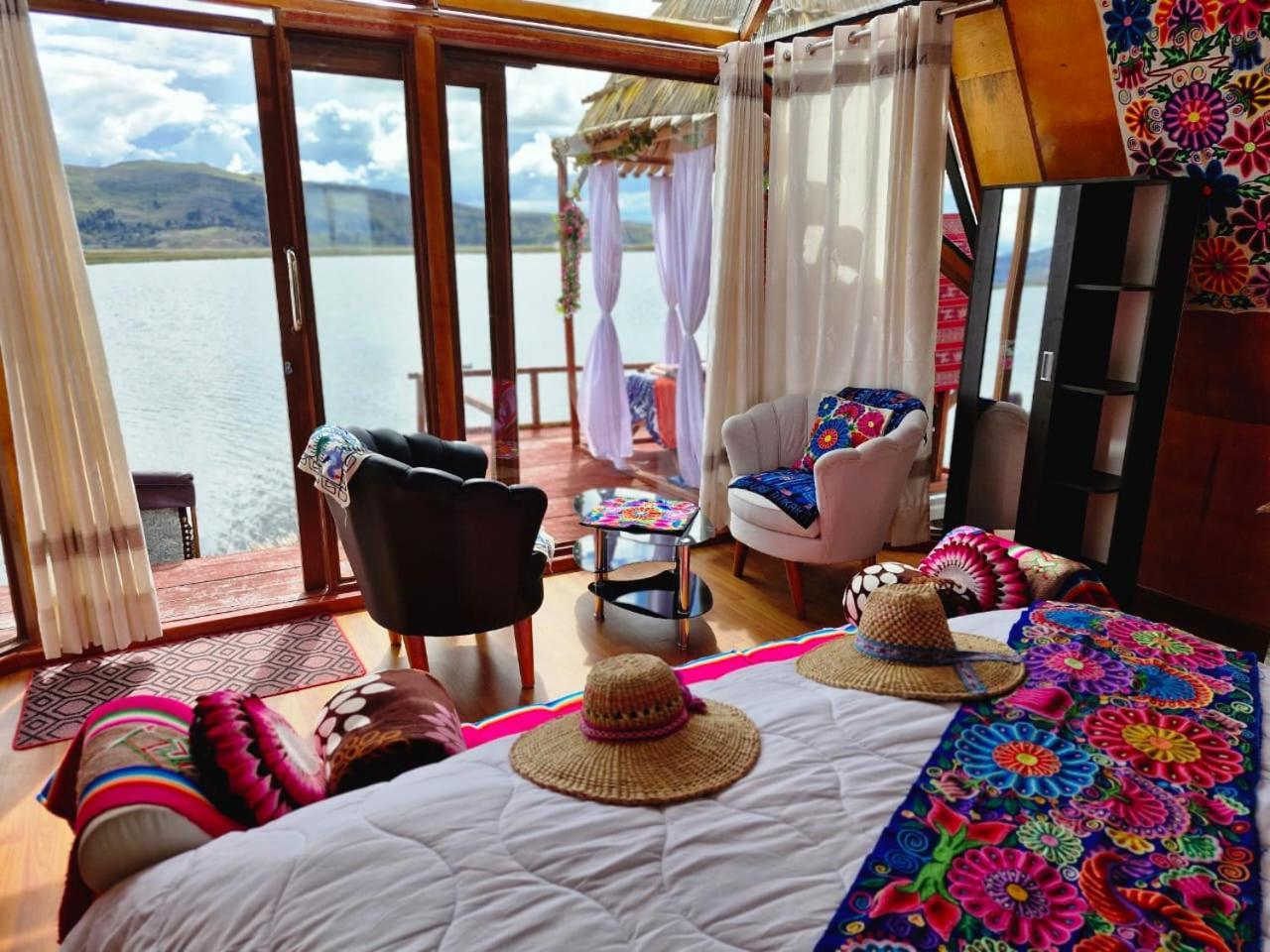 Titicaca Jaltawi Lodge プーノ エクステリア 写真