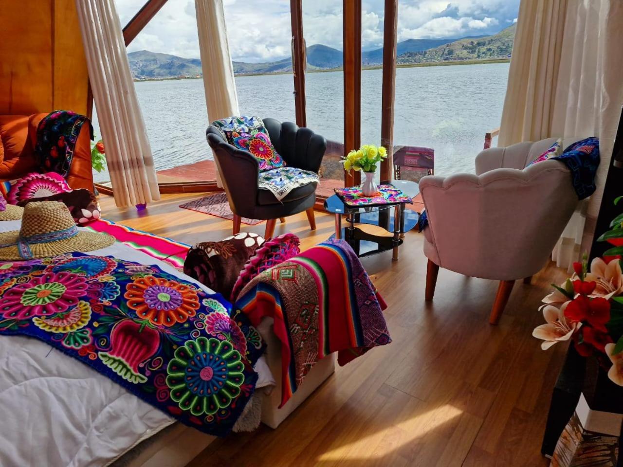 Titicaca Jaltawi Lodge プーノ エクステリア 写真
